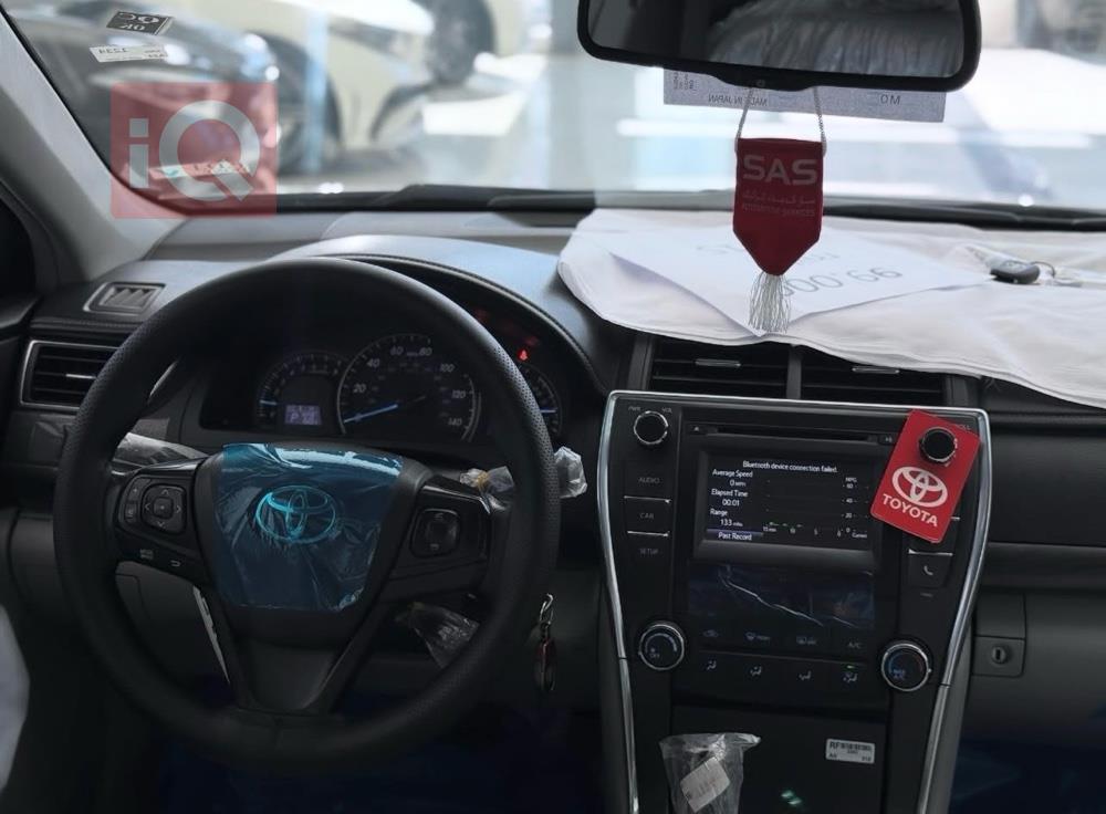 تۆیۆتا کامری